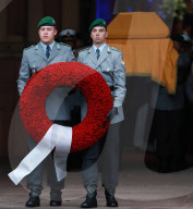 NEWS - Pontifikalrequiem für Altkanzler Kohl im Dom zu Speyer