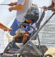 EXKLUSIV - Klein Saint West trägt die Baby Adidas Yeezy Boosts