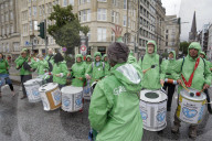 NEWS - G20-Gipfel: Protestwelle Demo auf der Alster