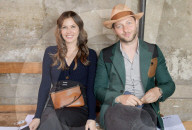 PEOPLE - Promis bei der Rodarte Modenschau in Paris