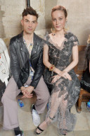 PEOPLE - Promis bei der Rodarte Modenschau in Paris