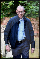 NEWS - London: Theresa May und Gatte Philip verlassen den Sonntags Gottesdienst