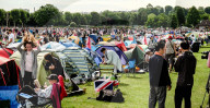 FEATURE - Das grosse Anstehen für Wimbledon Tickets