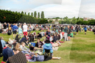FEATURE - Das grosse Anstehen für Wimbledon Tickets
