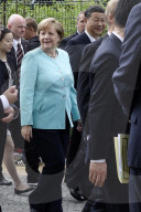 NEWS - Merkel und Xi im Panda Garden im Zoo Berlin