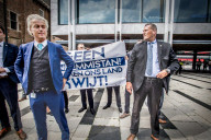 NEWS - Arnhem: Rechstpopulist Geert Wilders protestiert gegen den muslimischen Bürgermeister Ahmed Marcouch
