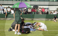 PEOPLE - Tennis Wimbledon: Bethanie Mattek-Sands stürtzt schwer 