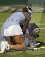 PEOPLE - Tennis Wimbledon: Bethanie Mattek-Sands stürtzt schwer 