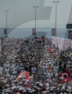 NEWS - TÃ¼rkei: Tausende marschieren fÃ¼r Gerechtigkeit