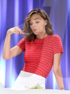 PEOPLE - Miranda Kerr wirbt in Japan für Marukome Produkte