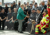 NEWS - G20 Gipfel: Kanzlerin Merkel trifft Einsatzkräfte