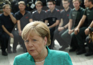 NEWS - G20 Gipfel: Kanzlerin Merkel trifft Einsatzkräfte