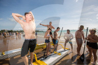 FEATURE - Bierdosenregatta