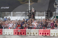 PEOPLE - London: Schnelle Boliden und Stars am F1 Live am Trafalgar Square