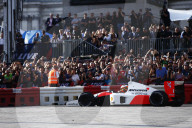 PEOPLE - London: Schnelle Boliden und Stars am F1 Live am Trafalgar Square