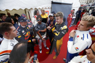 PEOPLE - London: Schnelle Boliden und Stars am F1 Live am Trafalgar Square