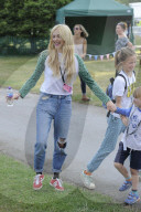 PEOPLE - Fearne Cotton mit Rex Rayne am 'Kew The Music' in London
