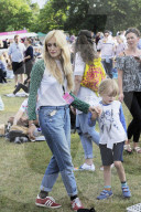 PEOPLE - Fearne Cotton mit Rex Rayne am 'Kew The Music' in London