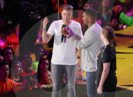 PEOPLE - Nickelodeon Kids' Choice Sports Awards in LA: Die Show
