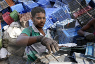 FEATURE - Bangladesch: Plastik Recycling in Dhaka