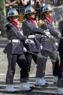 NEWS - Paris: Militärparade auf der Champs-Elysées zum 14 Juillet 