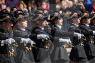 NEWS - Paris: Militärparade auf der Champs-Elysées zum 14 Juillet 