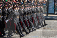 NEWS - Paris: Militärparade auf der Champs-Elysées zum 14 Juillet 