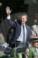 NEWS - Paris: Militärparade auf der Champs-Elysées zum 14 Juillet 