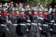 NEWS - Paris: Militärparade auf der Champs-Elysées zum 14 Juillet 