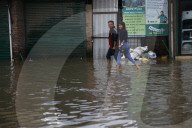 NEWS - Nepal : Hochwasser nach starkem Regen in Kathmandu