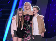PEOPLE - Pixie Lott freute sich mit "The Voice Kids"-Siegerin Jesse F