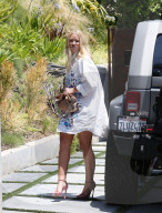 EXKLUSIV - Iggy Azalea in Los Angeles unterwegs