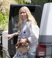 EXKLUSIV - Iggy Azalea in Los Angeles unterwegs
