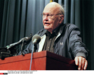 DALLAS- Jack Kilby - 2000 Nobel Prize for Physics.