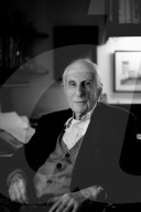 STUDIO - Michael Bond