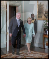 PEOPLE - Queen Elizabeth II besucht das Canada House