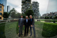 NEWS - Mailand: Stefano Boeri zeigt Rahm Emanuel seinen 'Vertical forest'