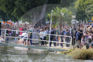 PEOPLE - Herzogin Catherine und Prinz William rudern in Heidelberg 