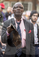 NEWS - Grenfell Tower Unglück: Demonstrationen vor dem Ratshaus in Chelsea