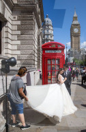 FEATURE - Chinesische Flitterwochen in London