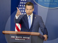 NEWS - Neuer Kommunikationsdirektor Anthony Scaramucci stellt Sarah Huckabee Sanders als Präsidentensprecherin vor 