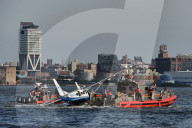 NEWS - New York: Wasserflugzeug muss im East River Notlanden