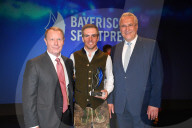 PEOPLE - Philipp Lahm mit bayerischem Sportpreis ausgezeichnet