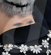 PEOPLE - Dekoriert und tätowiert: Cara Delevingne