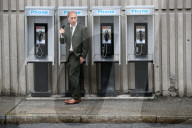 PEOPLE - Steven Spielberg dreht mit Bob Odenkirk in New York