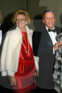 PEOPLE - Frank Sinatra's Witwe Barbara mit 90 Jahren gestorben