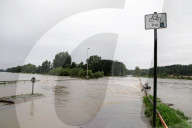 NEWS - Deutschland: Hochwasser nach Dauerregen