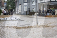 NEWS - Deutschland: Hochwasser nach Dauerregen