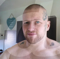 NEWS - Manchester: Geiselnehmer hält Polizie in Atem