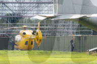 PEOPLE - Prinz William bei der Arbeit als Helipilot bei der 'East Anglian Air Ambulancee'